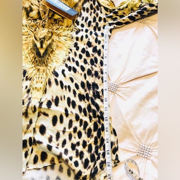 Just Cavalli animal print button down shirt. NWT in size M. - Picture 10 of 16